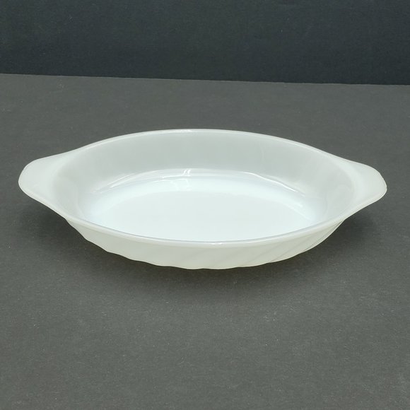 Anchor Hocking Fire King White Milk Glass Au Gratin Dishes Oval Swirl Casseroles - Picture 6 of 10